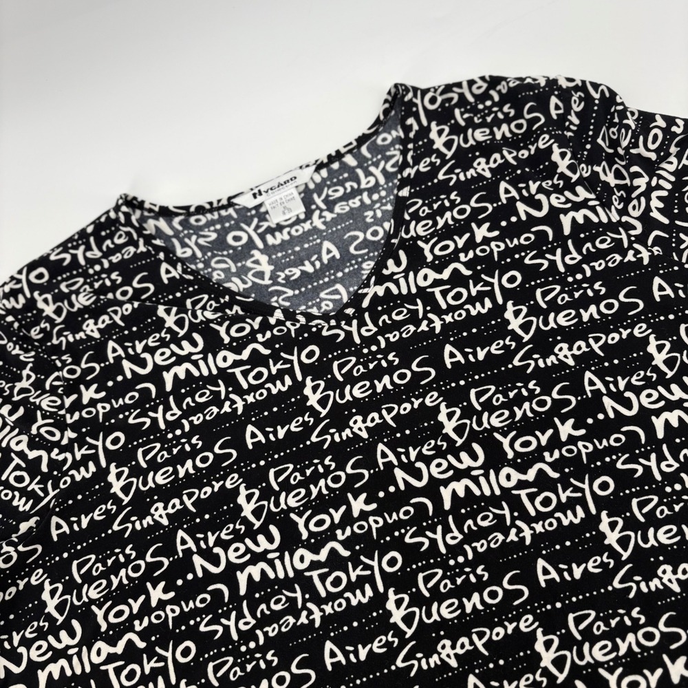 XL Black White Cosmo Global City Script Print‎ V-Neck Short Sleeve T Shirt